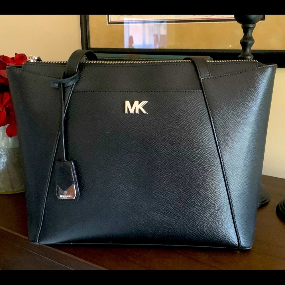 Michael Kor Ciara Tote - Large - Picture 1 of 4